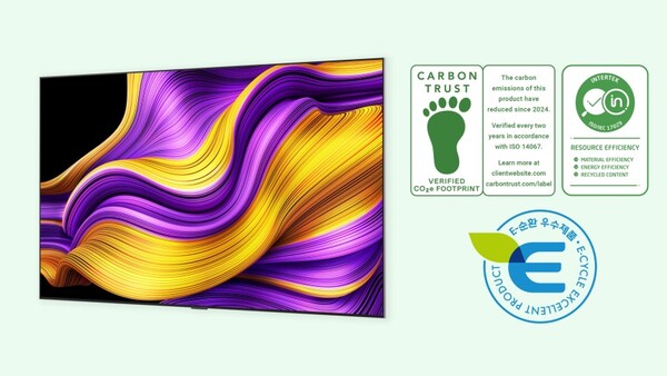 2025년형 LG 올레드 에보(모델명 G5)가 카본트러스트 '탄소저감' 인증, 인터텍 '자원효율' 인증, E-순환거버넌스 'E-순환우수제품' 인증까지 주요 환경 관련 인증을 획득했다. (사진=LG전자)