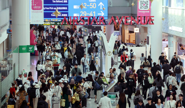지난 4월말 인천공항 1터미널 면세구역. (사진=연합뉴스)